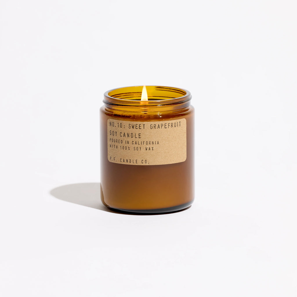 KarLen's Inc Sweet Grapefruit Standard Candle in a glass jar